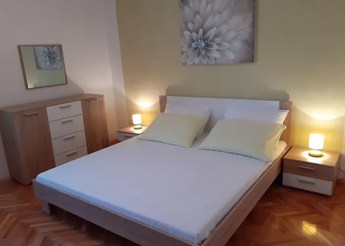 Ivica Appartement *